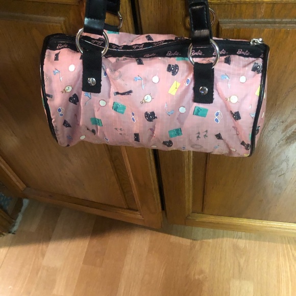 EUC Rare vintage, Barbie purse special party edition, 10 x 5 3/4” - Picture 4 of 8